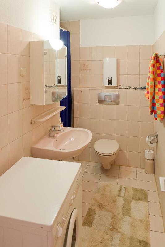 Ferienwohnung Sophie Mit Dachterrasse เอสเซน ภายนอก รูปภาพ